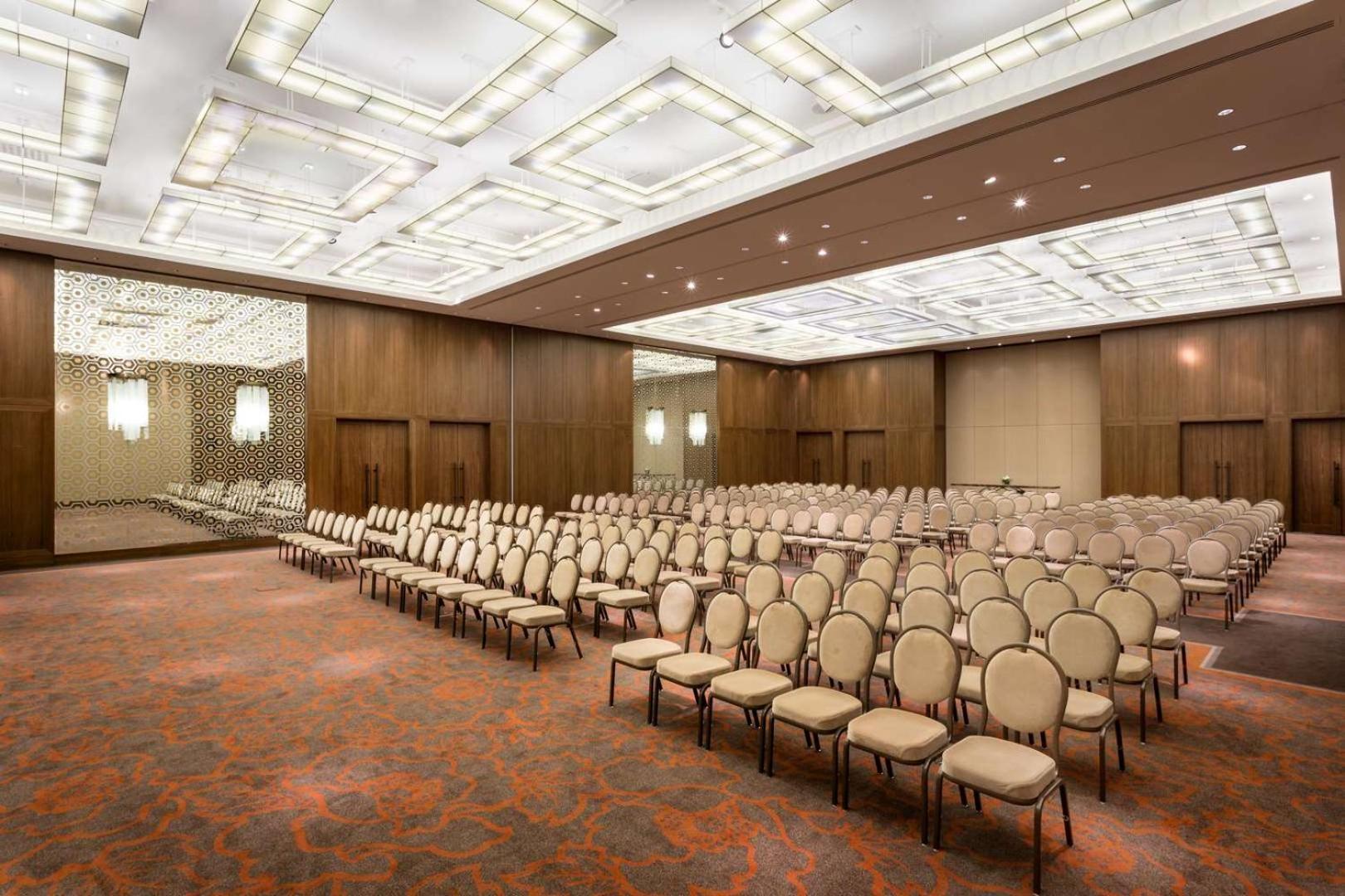 Hilton Отель