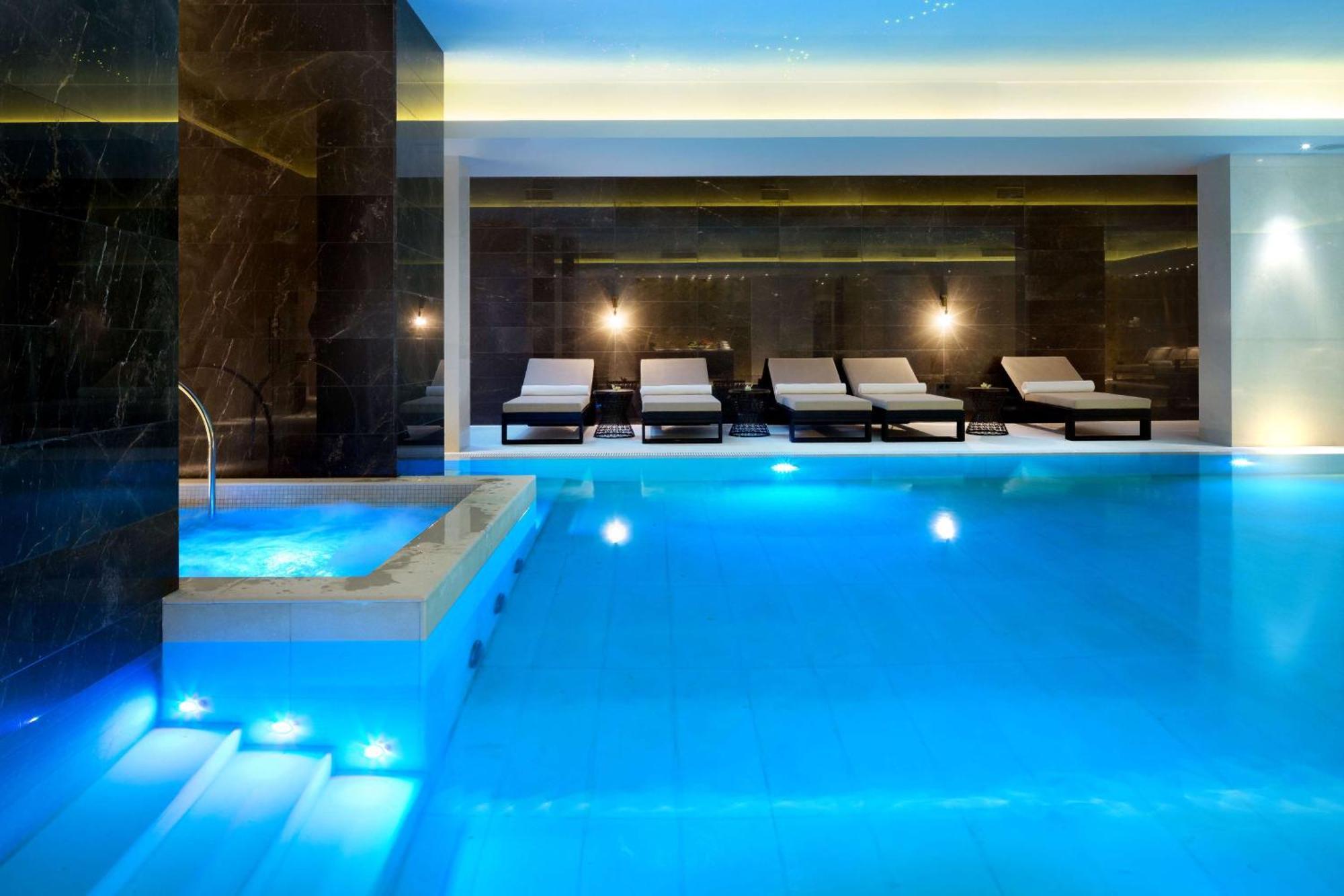 Отель Hilton