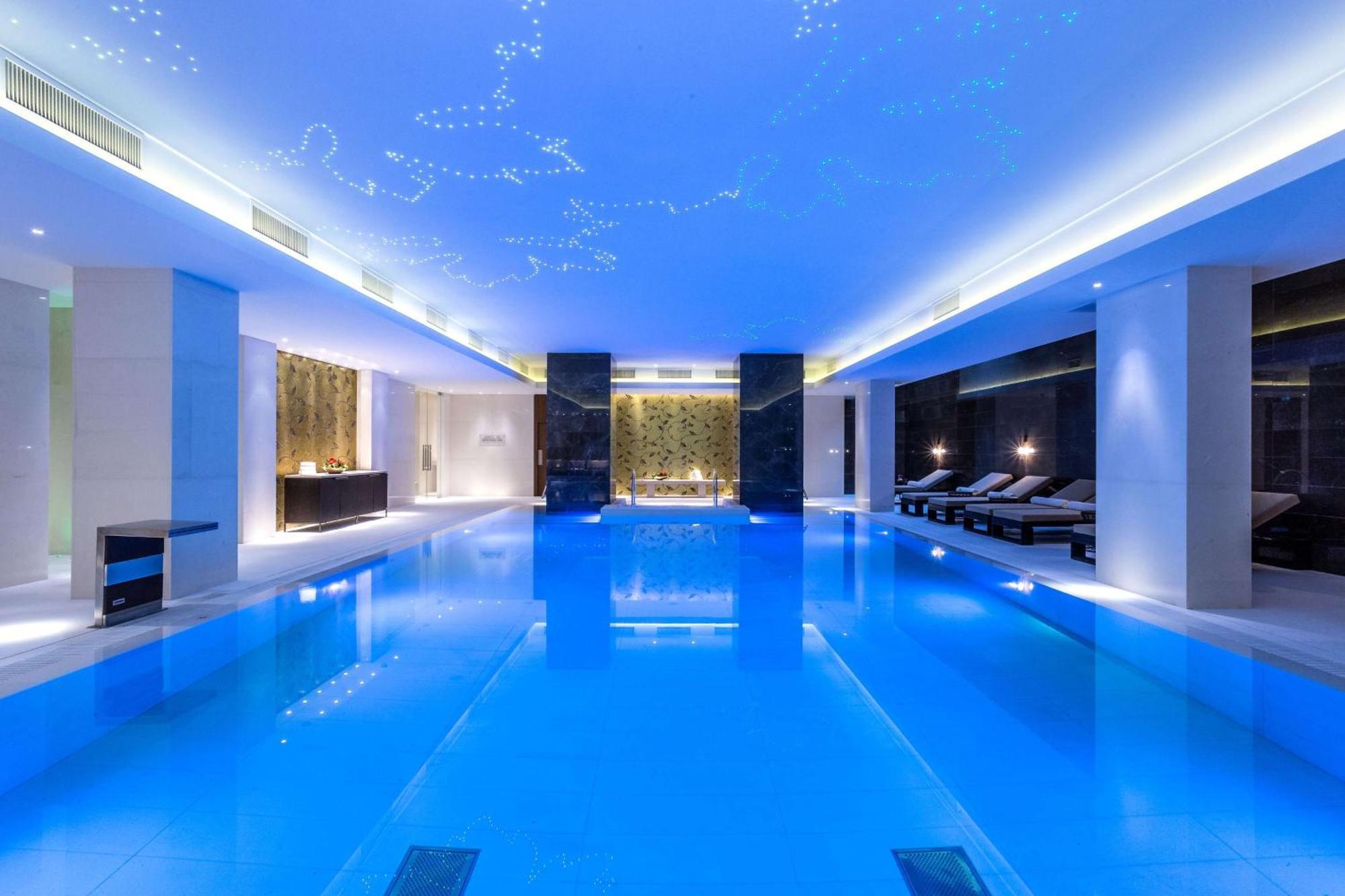 Hilton Отель 5*