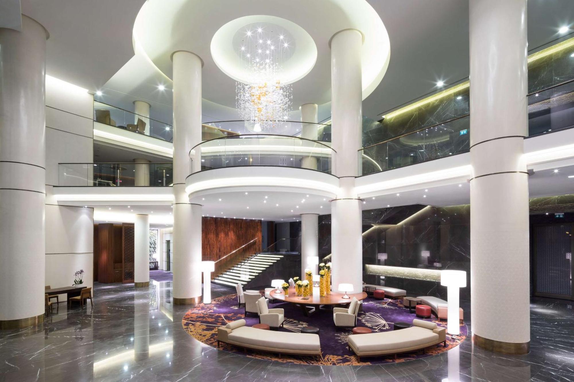 Hilton 5*